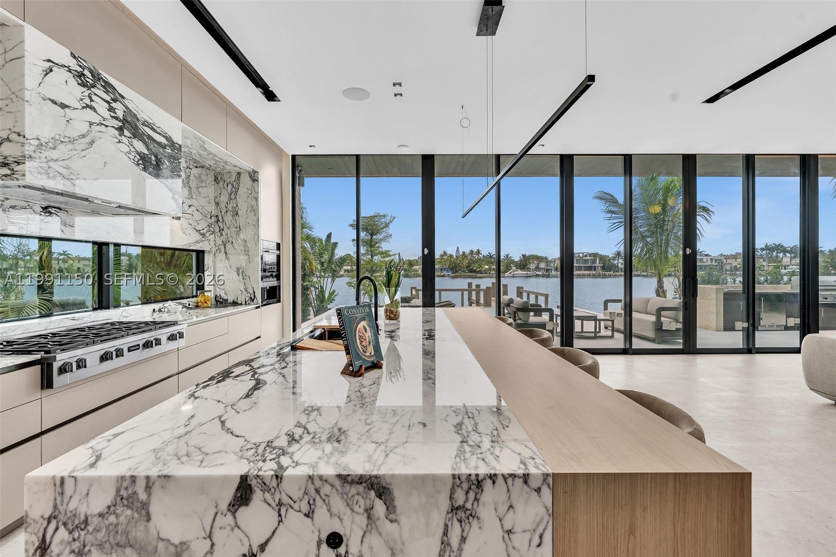 535 N Shore Dr, Miami Beach FL 33141
