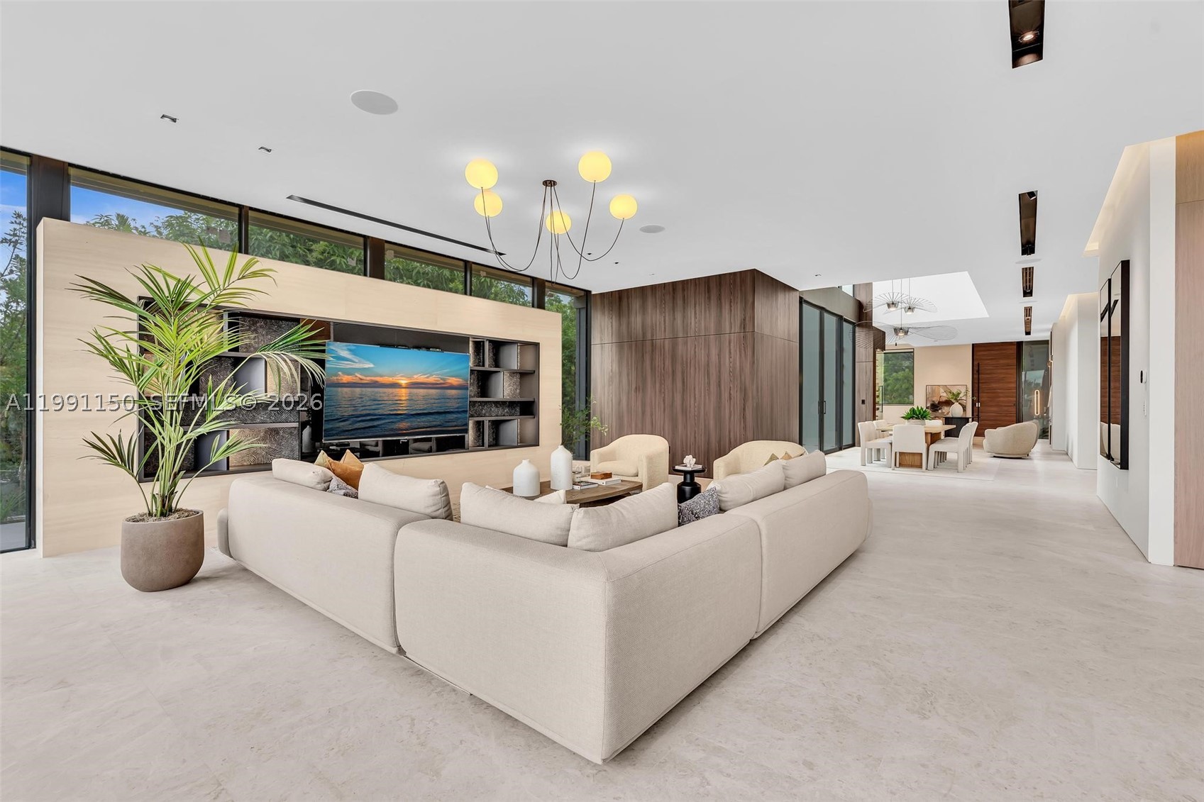535 N Shore Dr, Miami Beach FL 33141