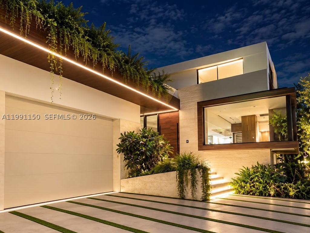 535 N Shore Dr, Miami Beach FL 33141