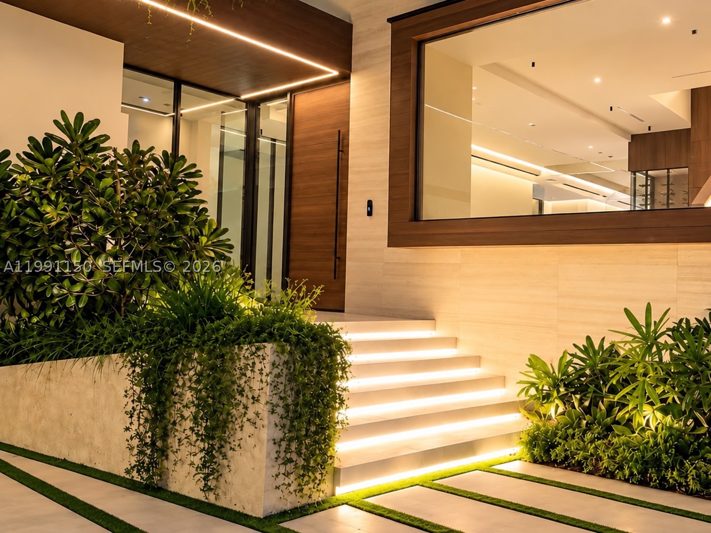 535 N Shore Dr, Miami Beach FL 33141