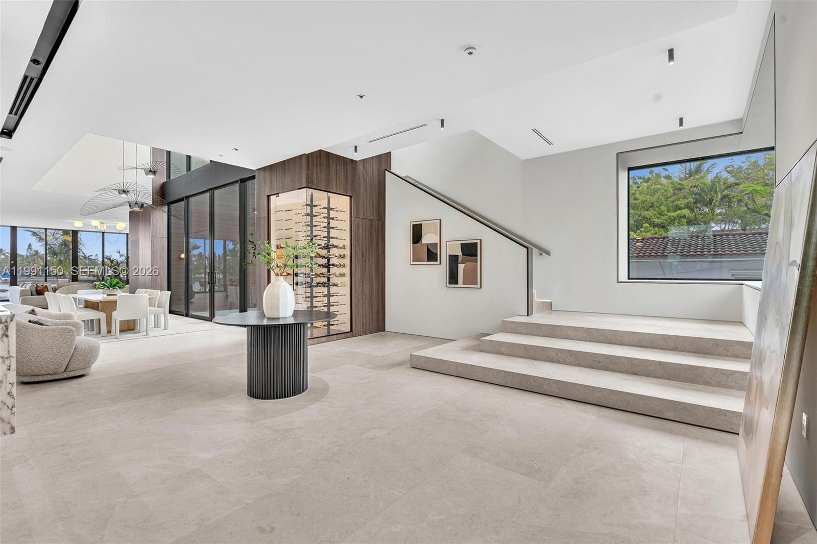 535 N Shore Dr, Miami Beach FL 33141