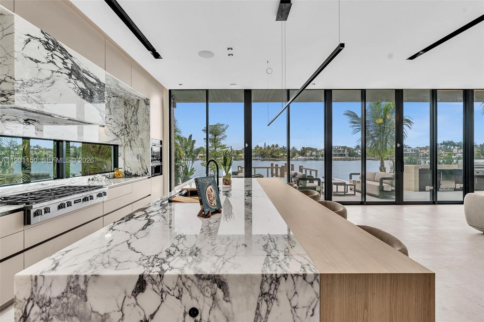 535 N Shore Dr, Miami Beach FL 33141