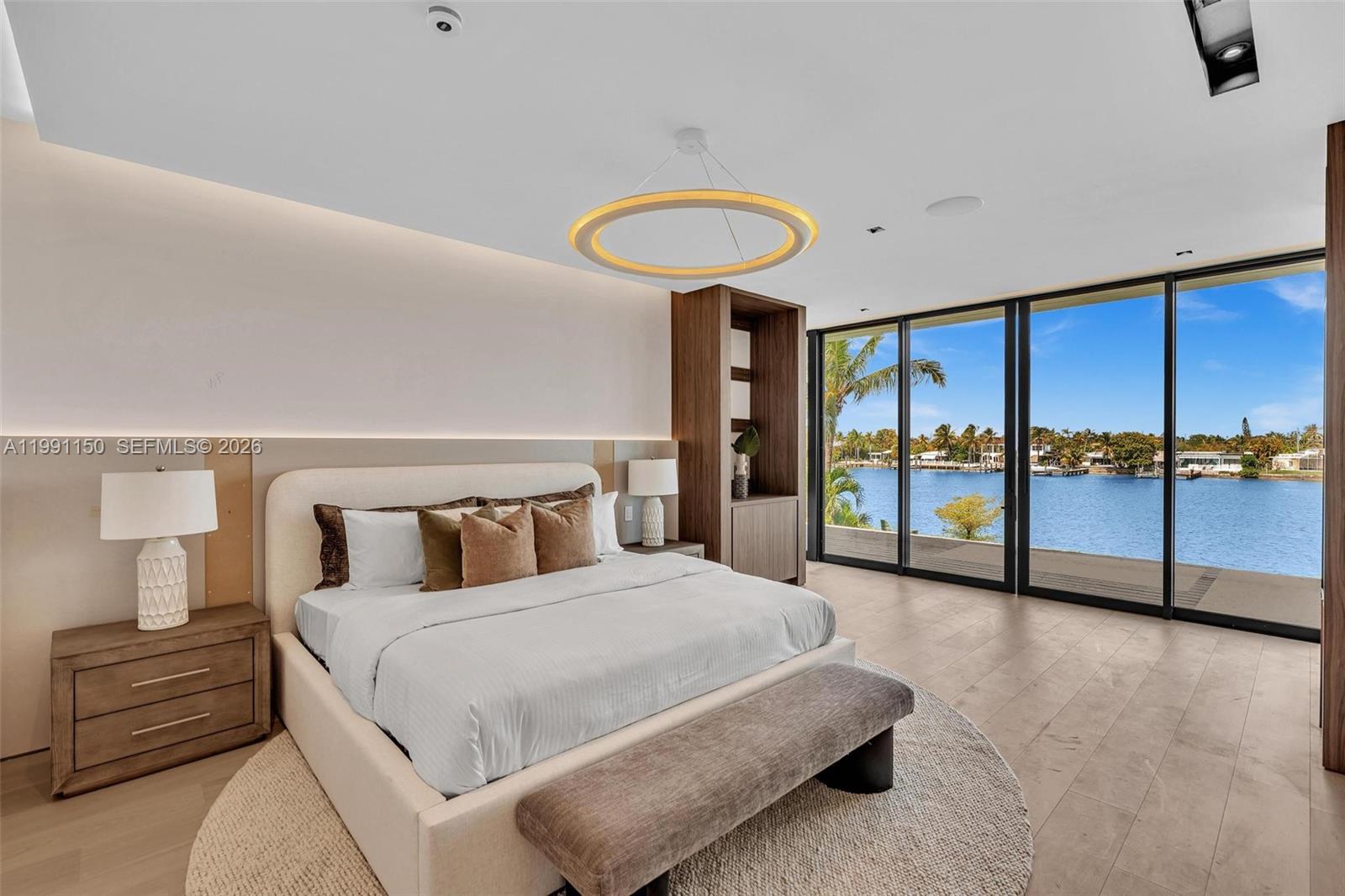 535 N Shore Dr, Miami Beach FL 33141