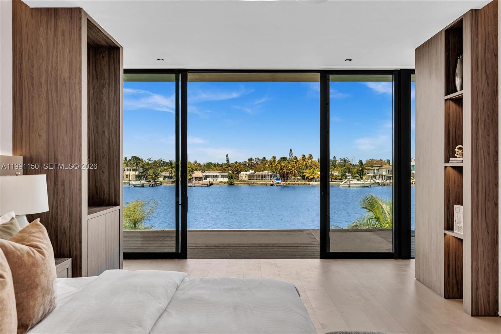 535 N Shore Dr, Miami Beach FL 33141