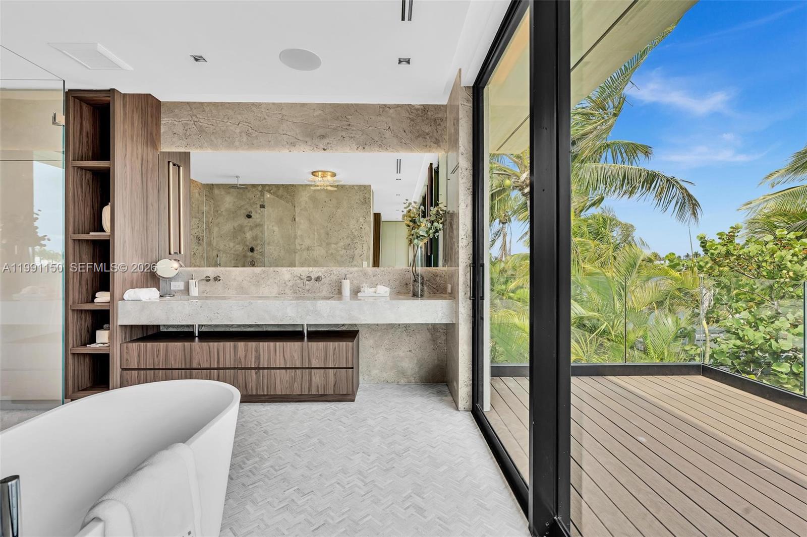 535 N Shore Dr, Miami Beach FL 33141