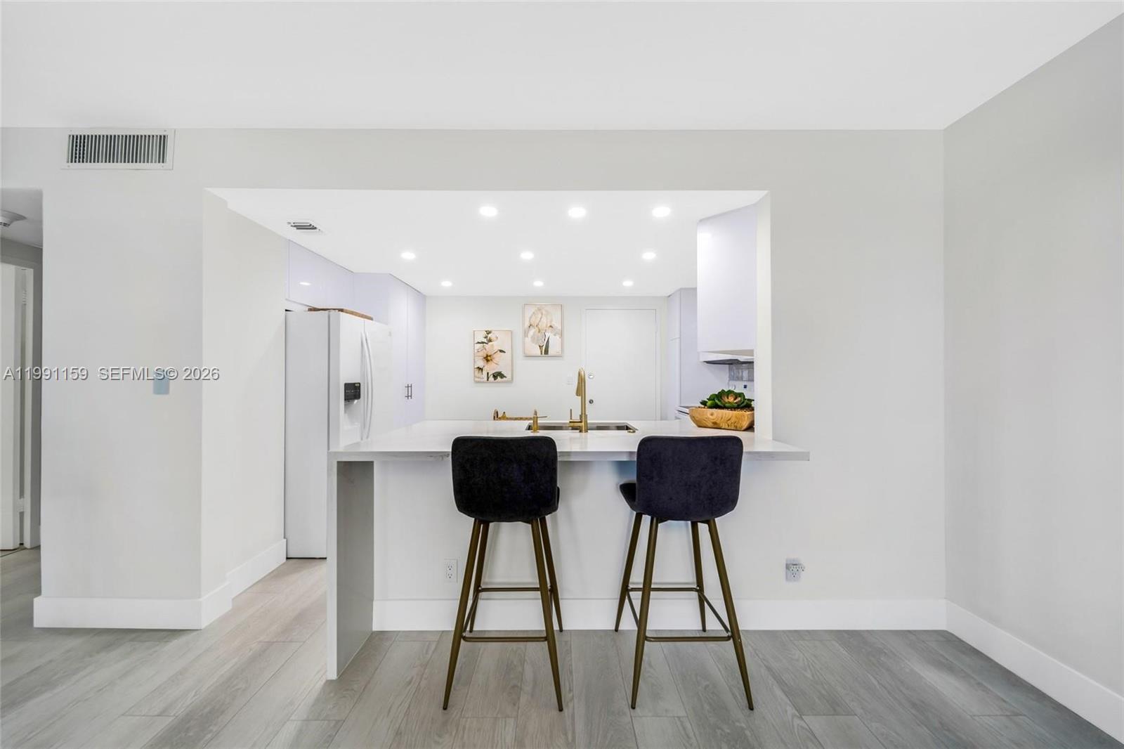 2100 S Ocean Dr #5B, Fort Lauderdale FL 33316