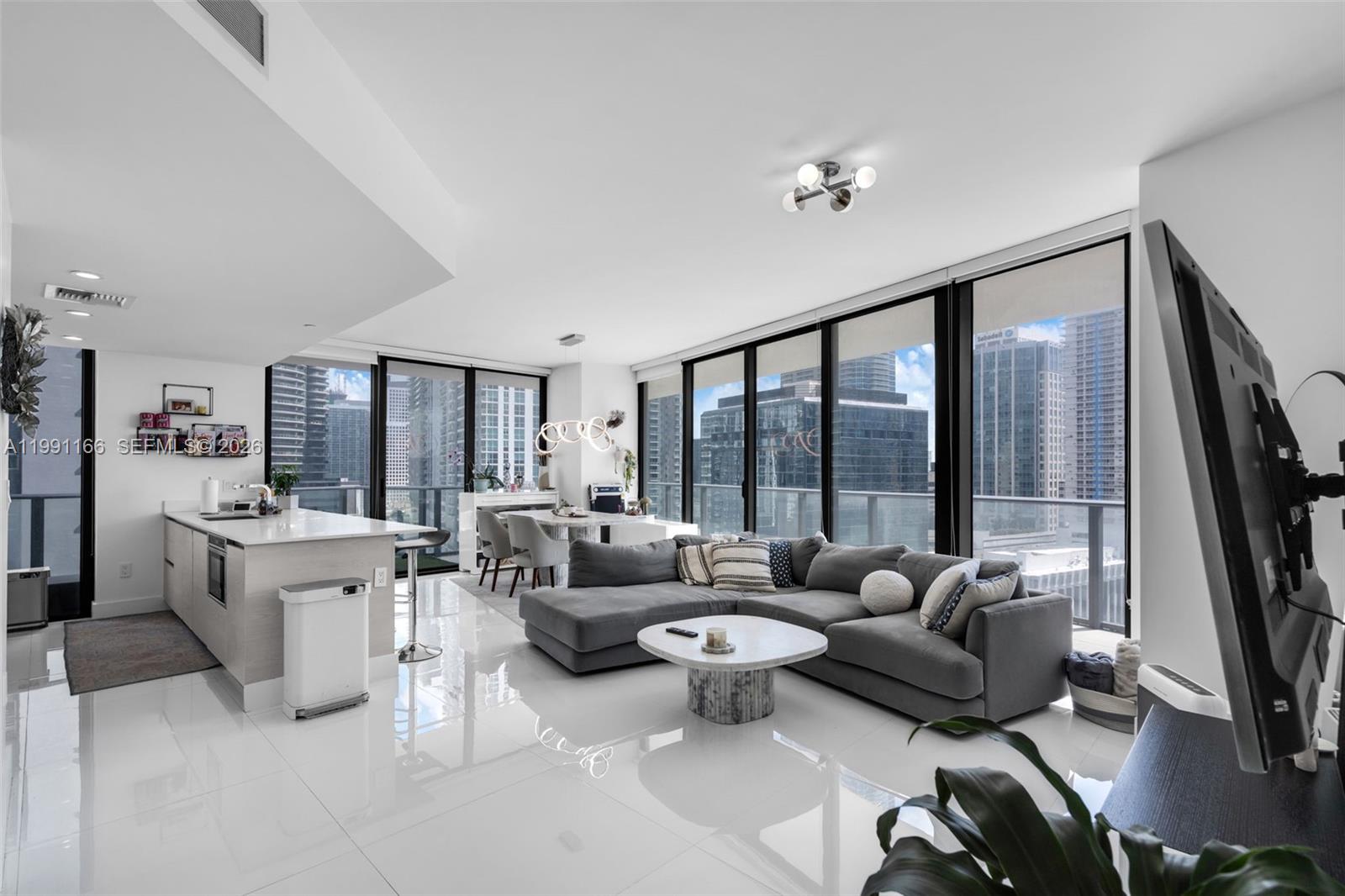 1300 S Miami Ave #1601, Miami FL 33130