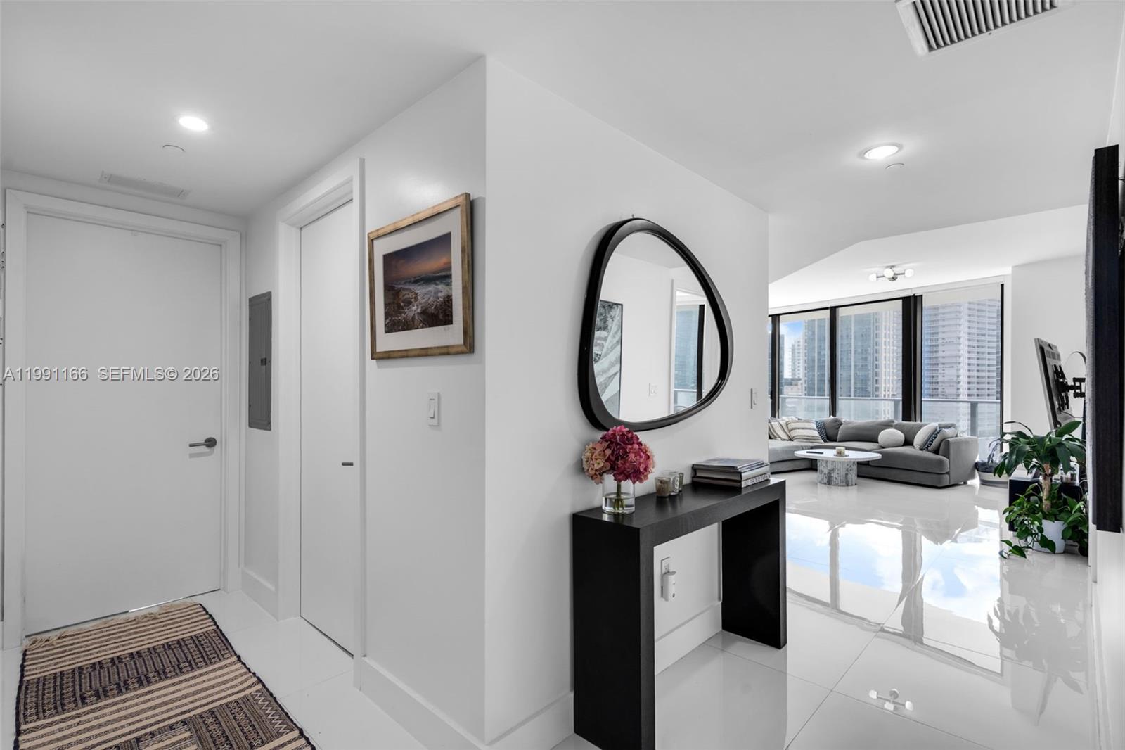 1300 S Miami Ave #1601, Miami FL 33130