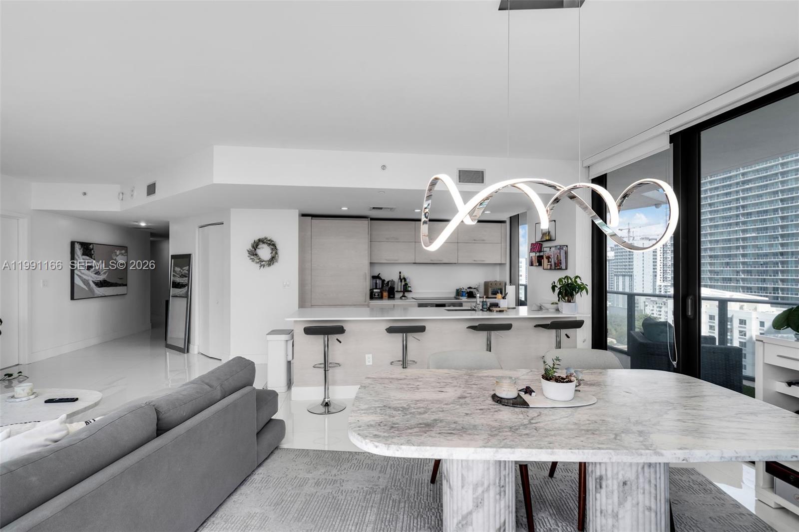 1300 S Miami Ave #1601, Miami FL 33130