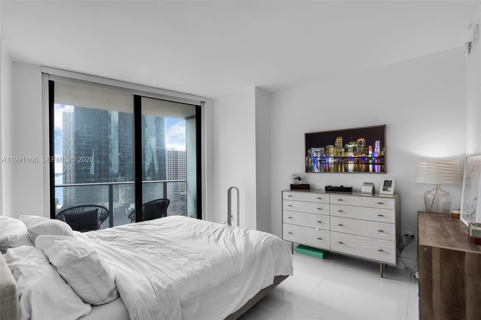 1300 S Miami Ave #1601, Miami FL 33130