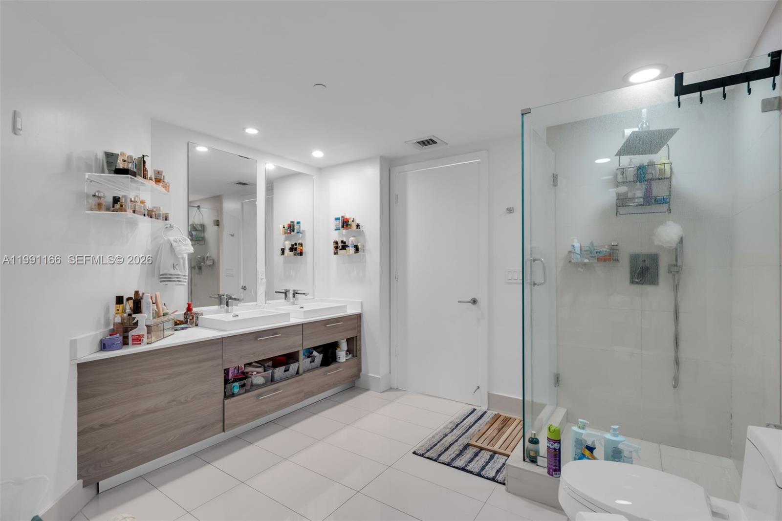1300 S Miami Ave #1601, Miami FL 33130