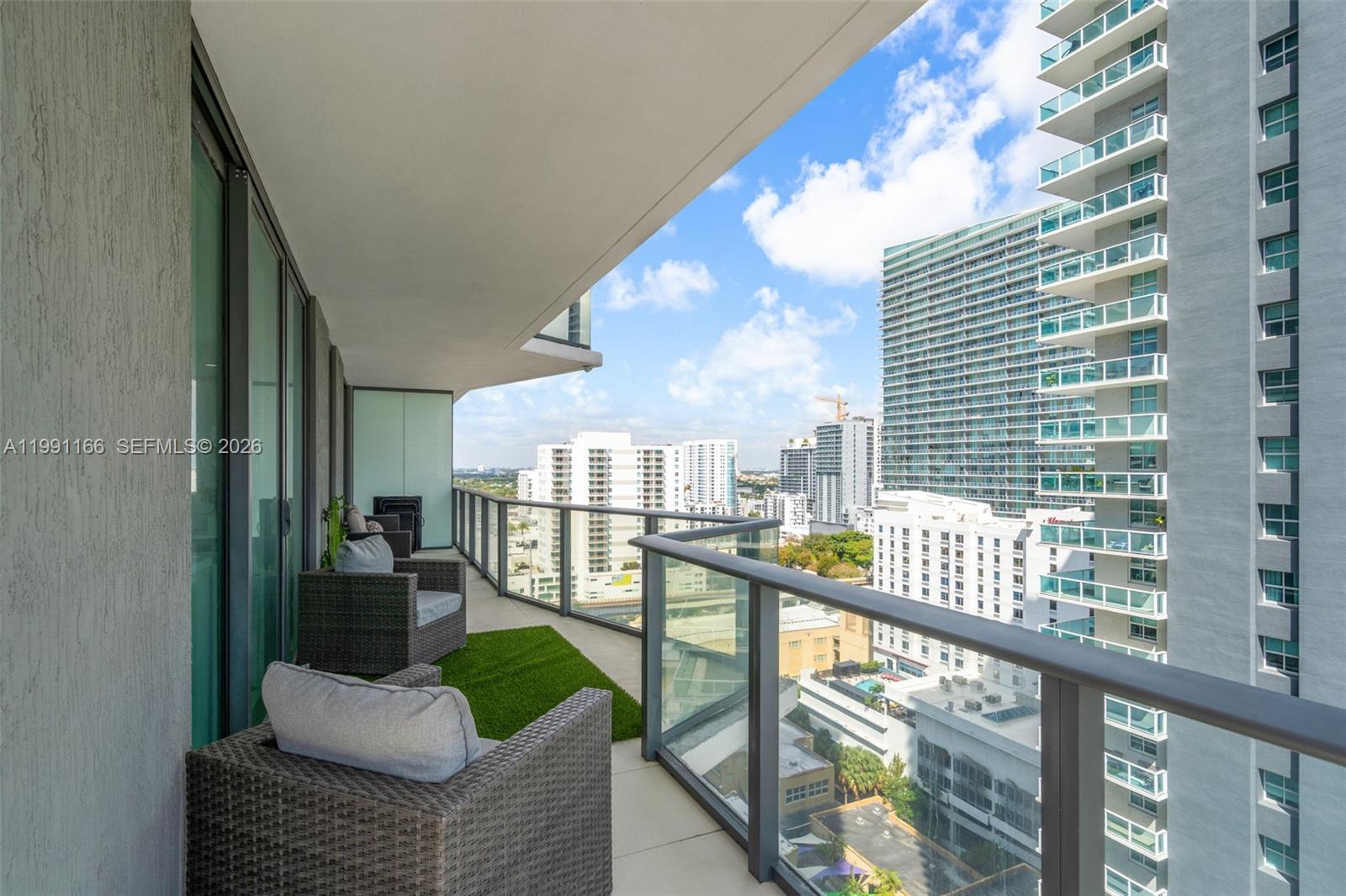 1300 S Miami Ave #1601, Miami FL 33130