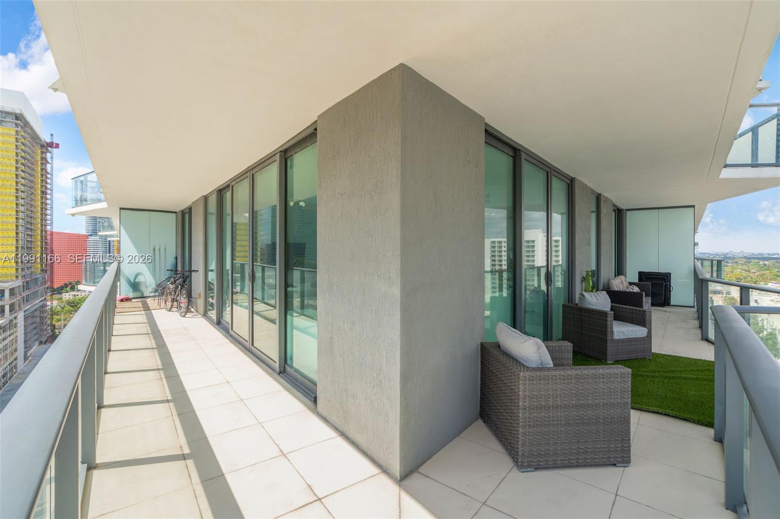 1300 S Miami Ave #1601, Miami FL 33130