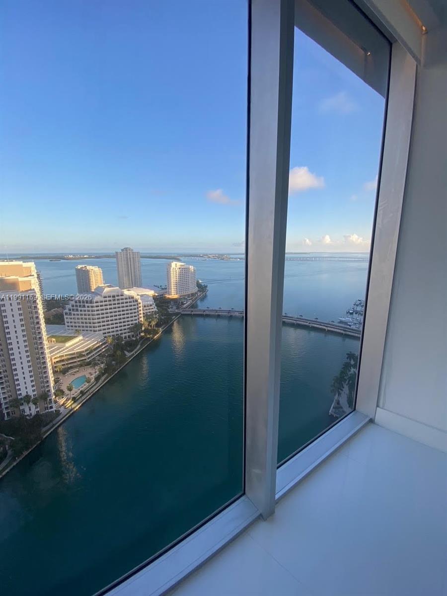 495 Brickell Ave #2902, Miami FL 33131
