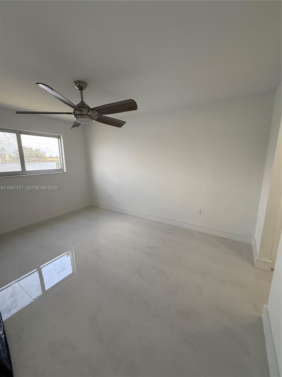 9915 W Okeechobee Rd #2-201, Hialeah Gardens FL 33016