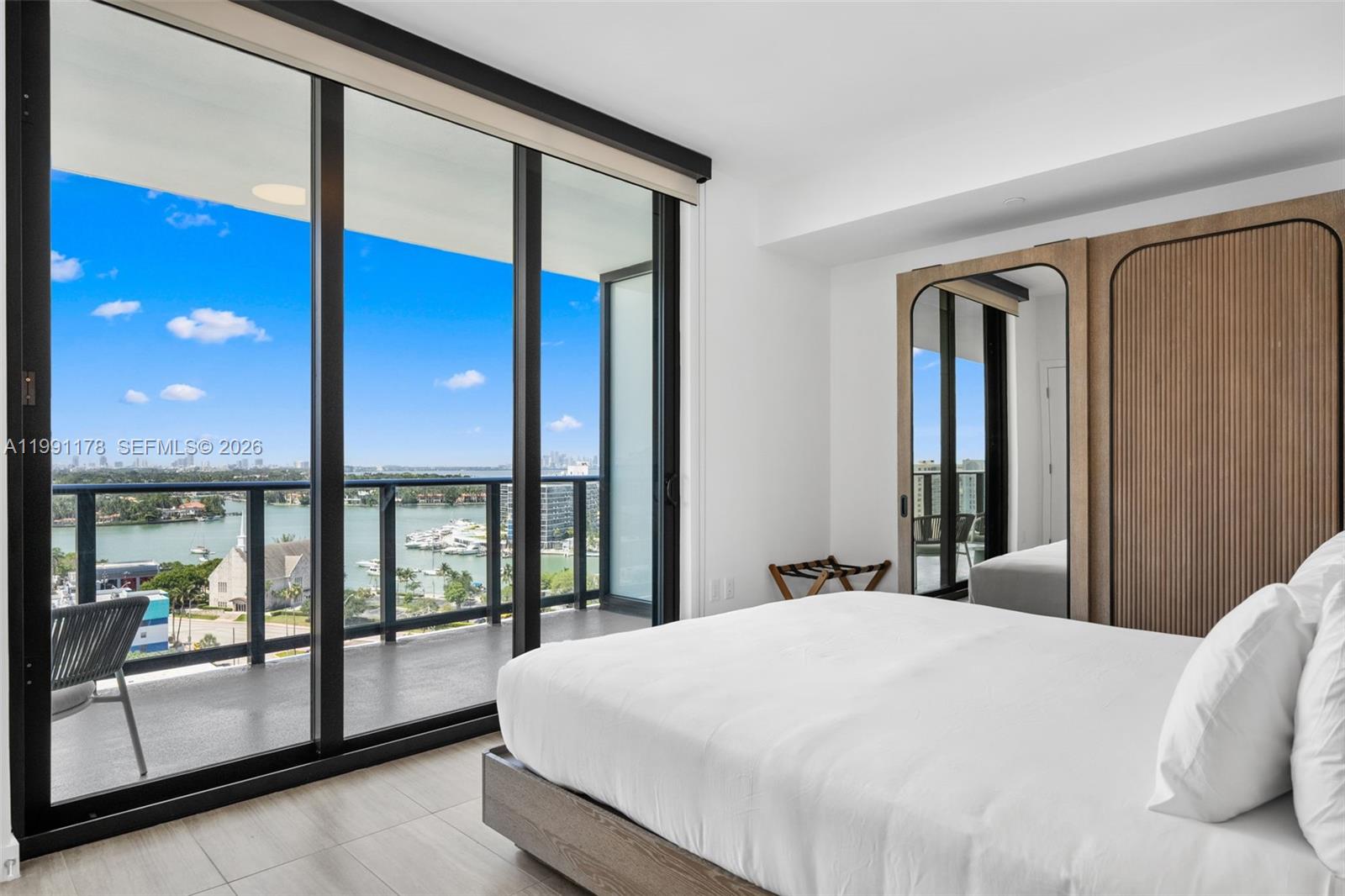 580 72nd St #1402, Miami Beach FL 33141
