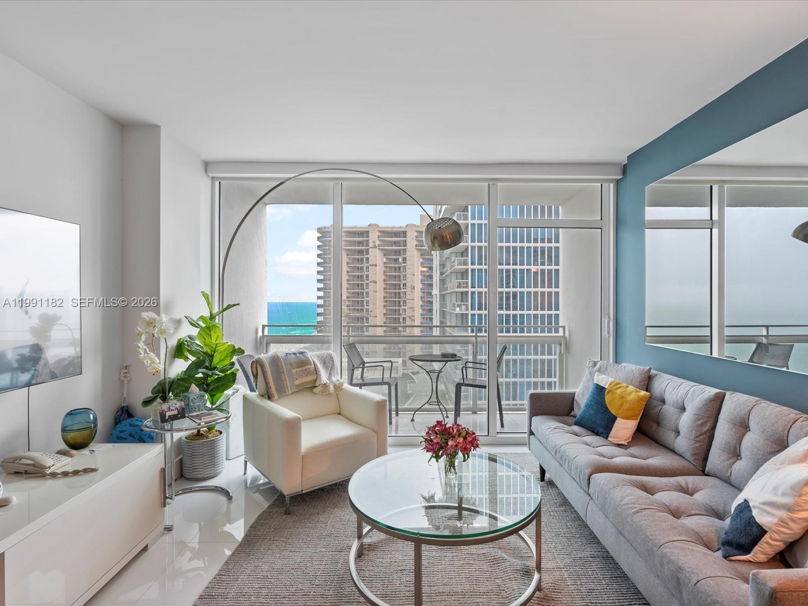 6801 Collins Ave #1208, Miami Beach FL 33141