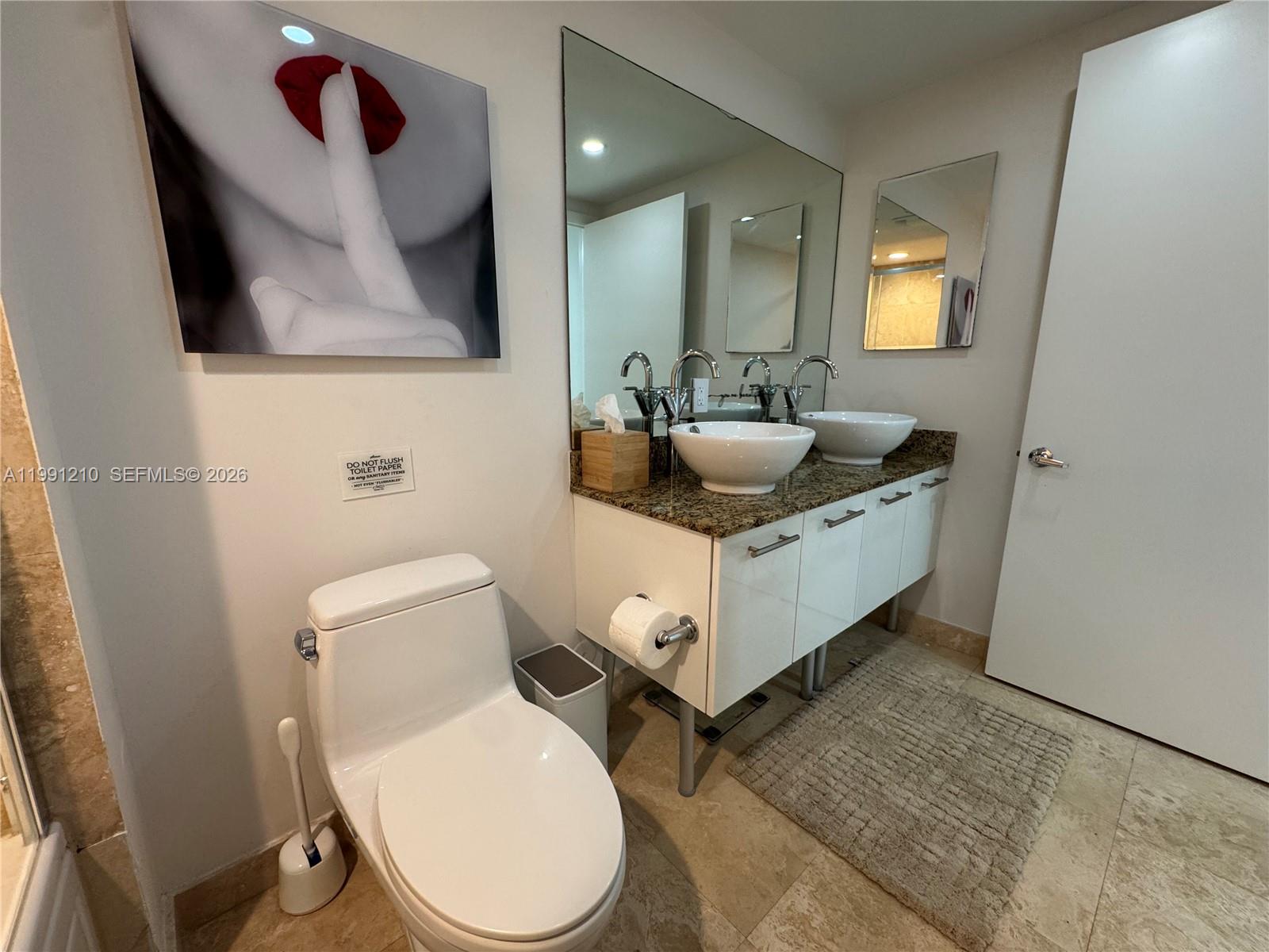 41 SE 5th St #2305, Miami FL 33131