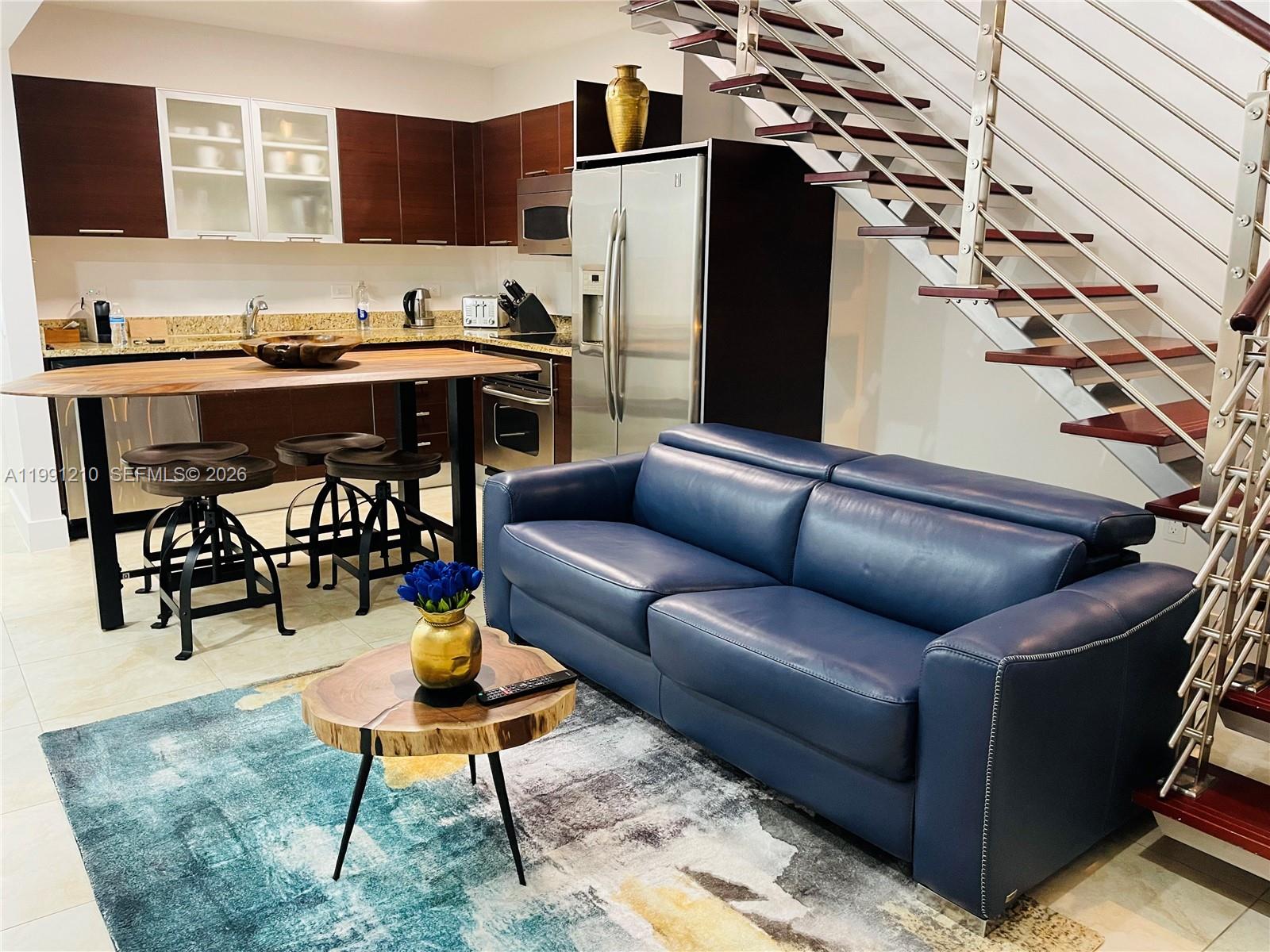 41 SE 5th St #2305, Miami FL 33131
