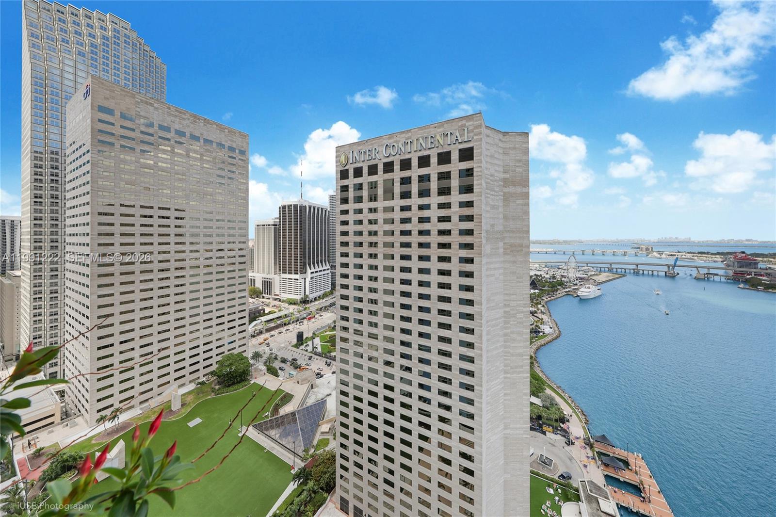 335 S Biscayne Blvd #3110, Miami FL 33131