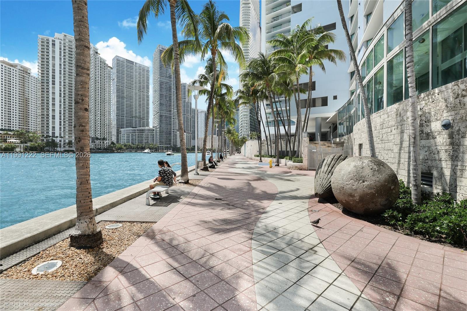 335 S Biscayne Blvd #3110, Miami FL 33131