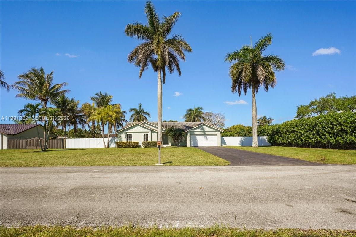 1650 NW 14th Ter, Homestead FL 33030
