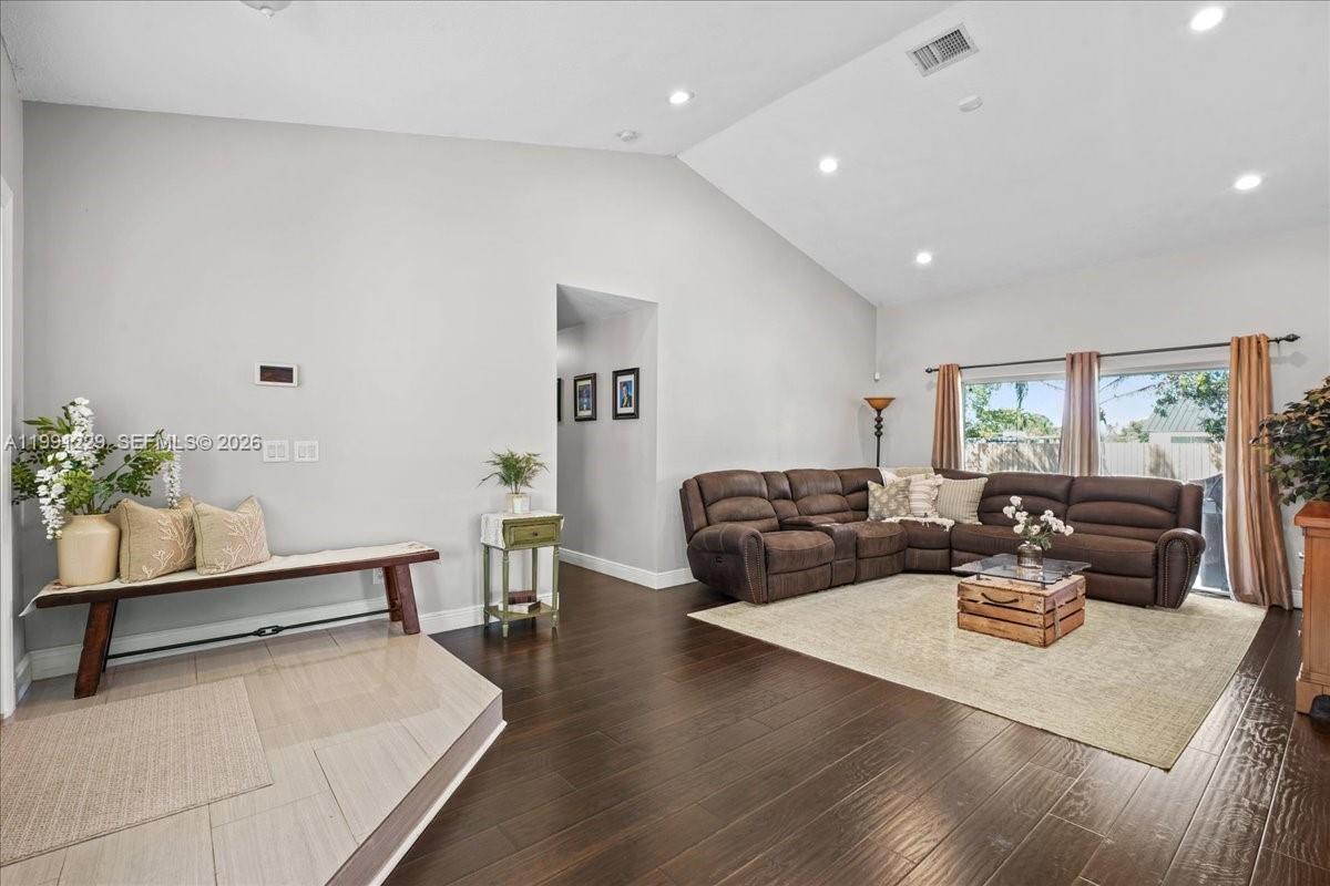 1650 NW 14th Ter, Homestead FL 33030