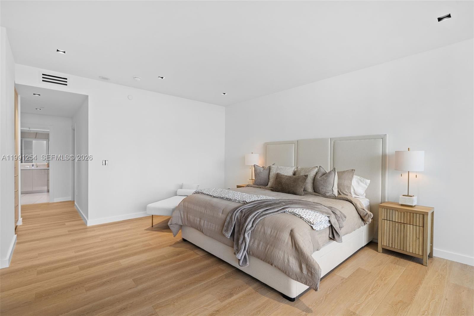 9601 Collins Ave #808, Bal Harbour FL 33154