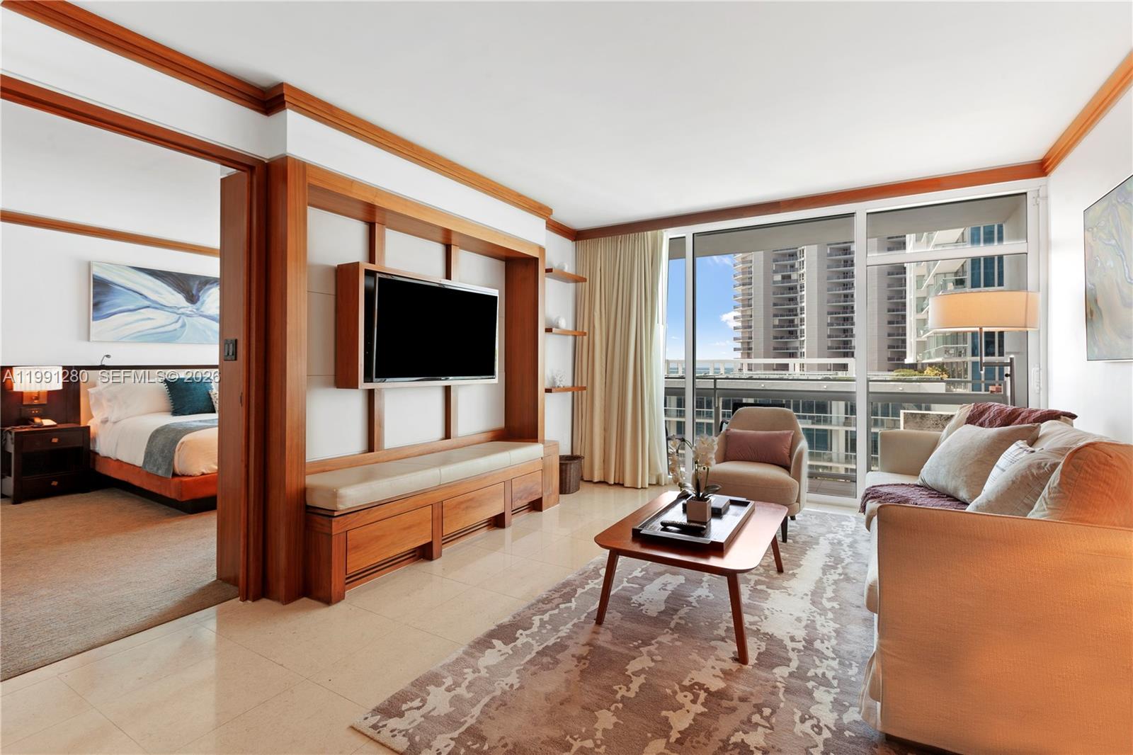 6801 Collins Ave #711 Door # 710, Miami Beach FL 33141