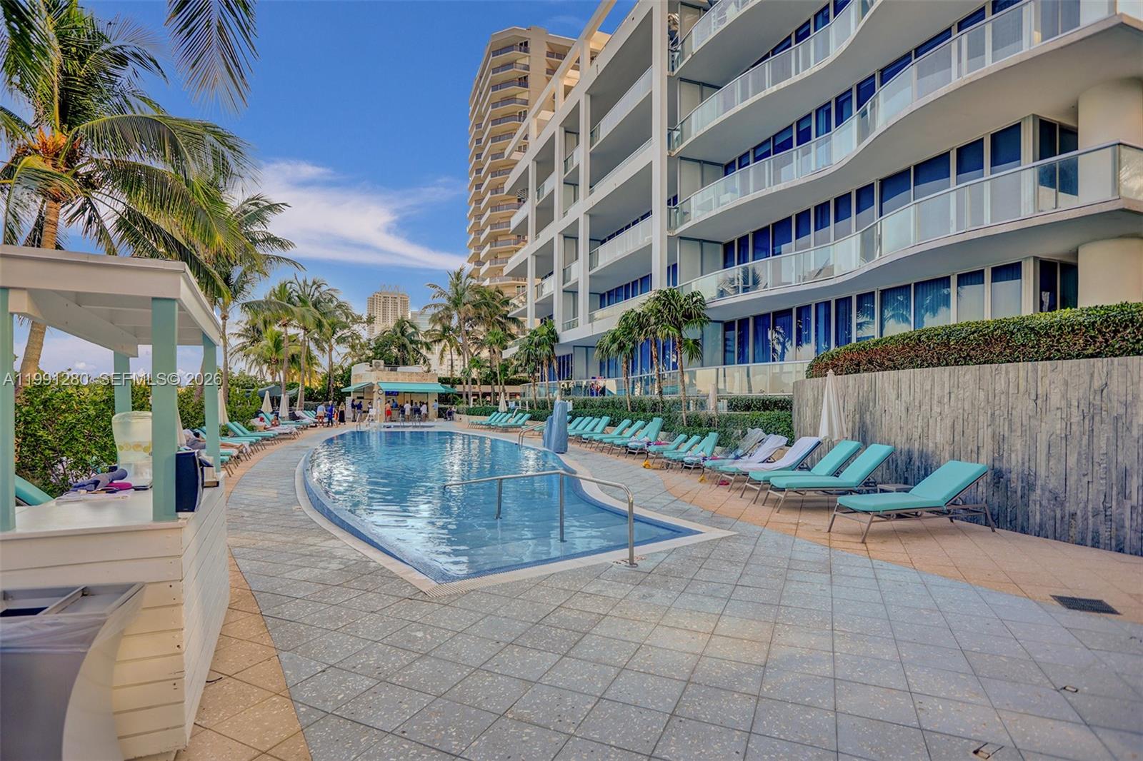 6801 Collins Ave #711 Door # 710, Miami Beach FL 33141