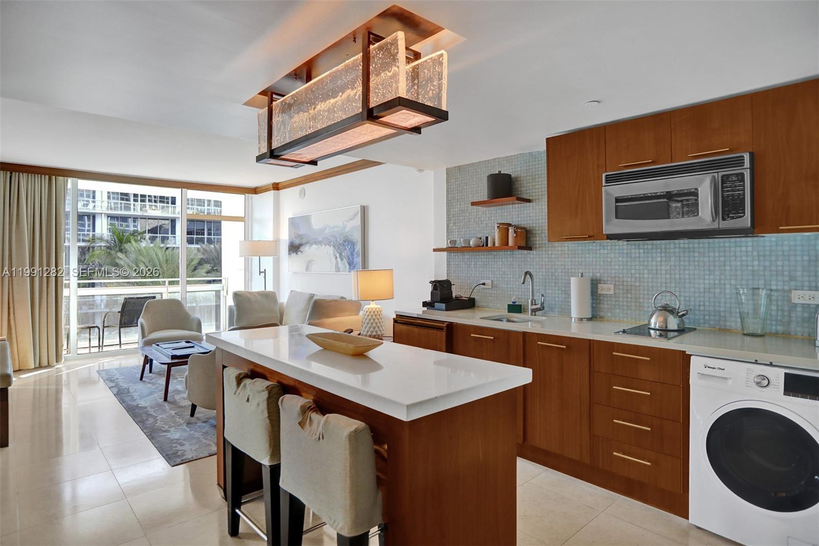 6801 Collins Ave #309 Door  #314, Miami Beach FL 33141