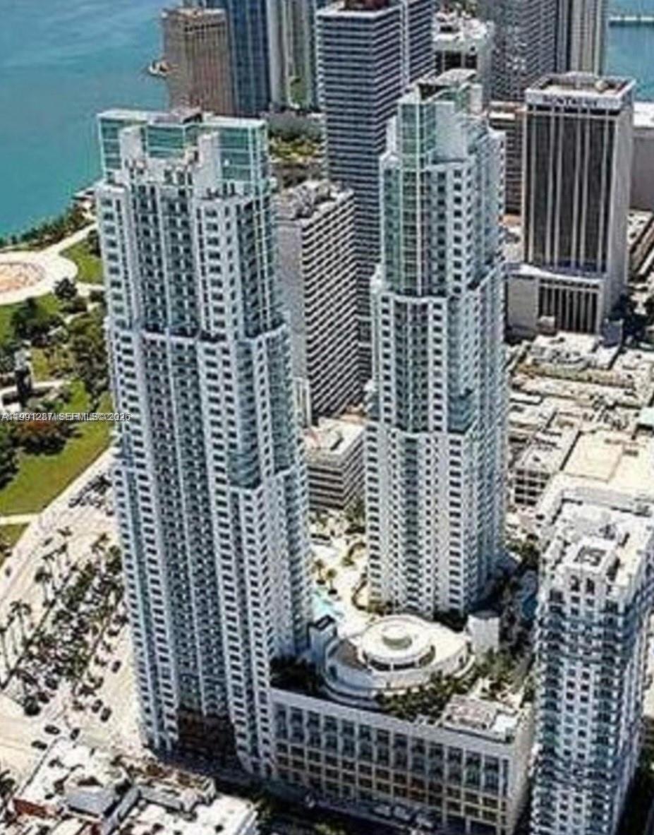 253 NE 2nd St #905, Miami FL 33132