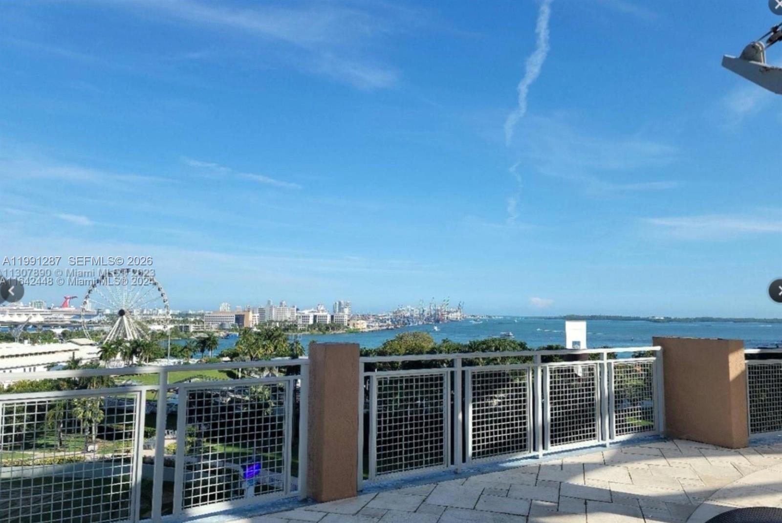 253 NE 2nd St #905, Miami FL 33132