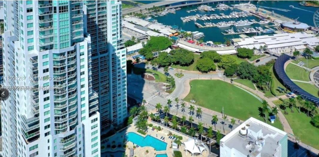 253 NE 2nd St #905, Miami FL 33132