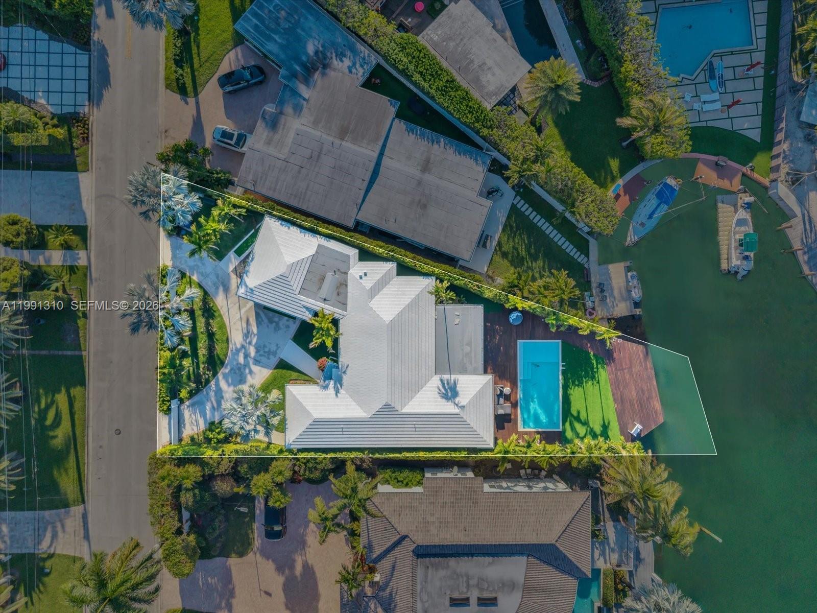 1277 Biscaya Dr, Surfside FL 33154