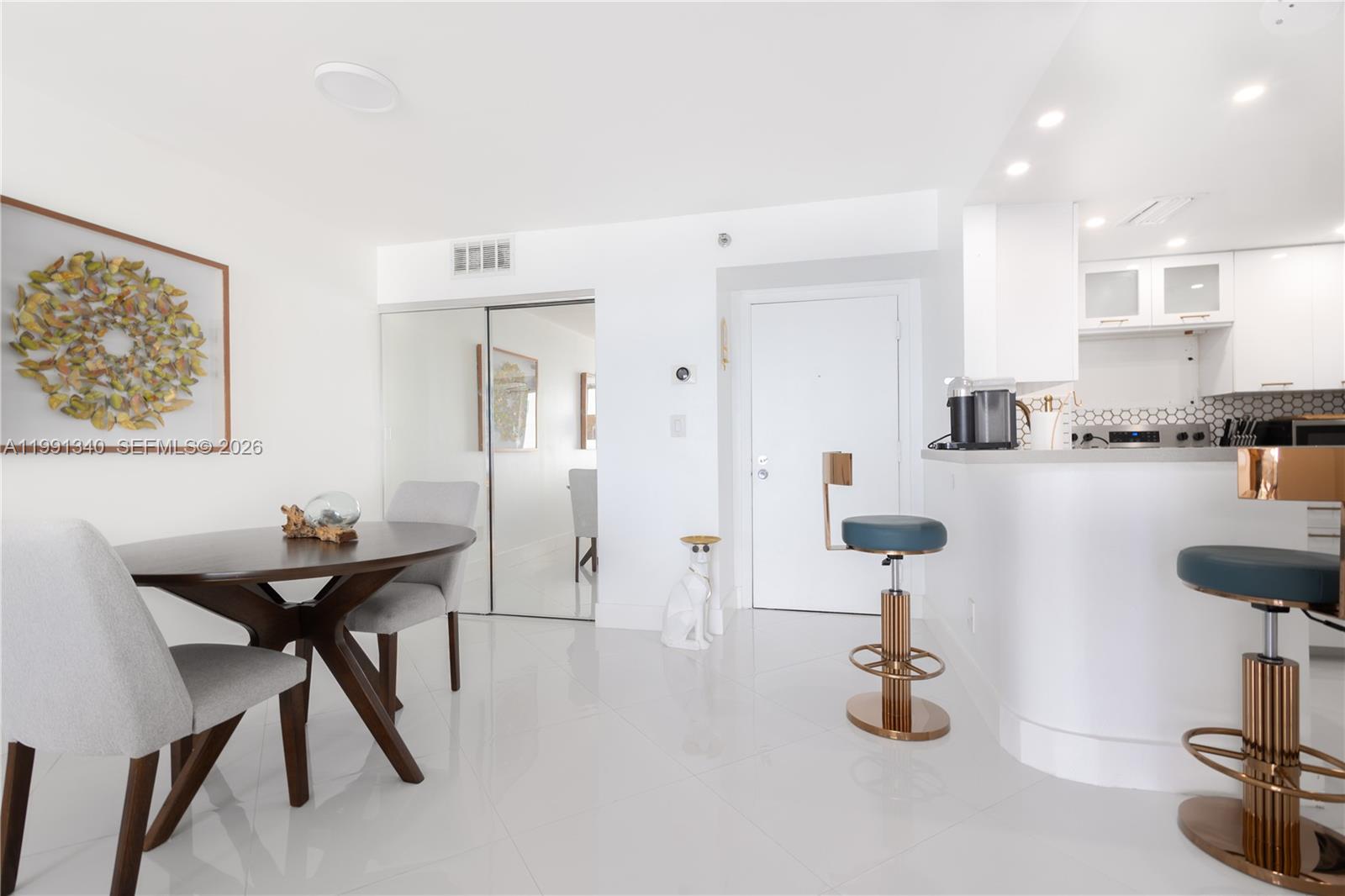 770 Claughton Island Dr #1610, Miami FL 33131