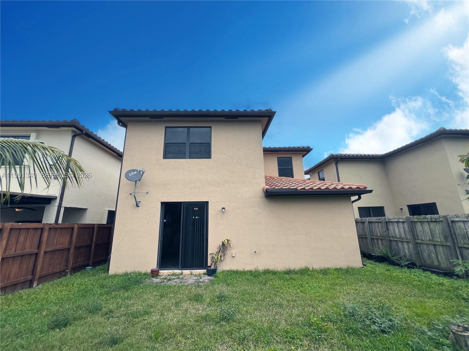 422 SE 34th Ter #422, Homestead FL 33033