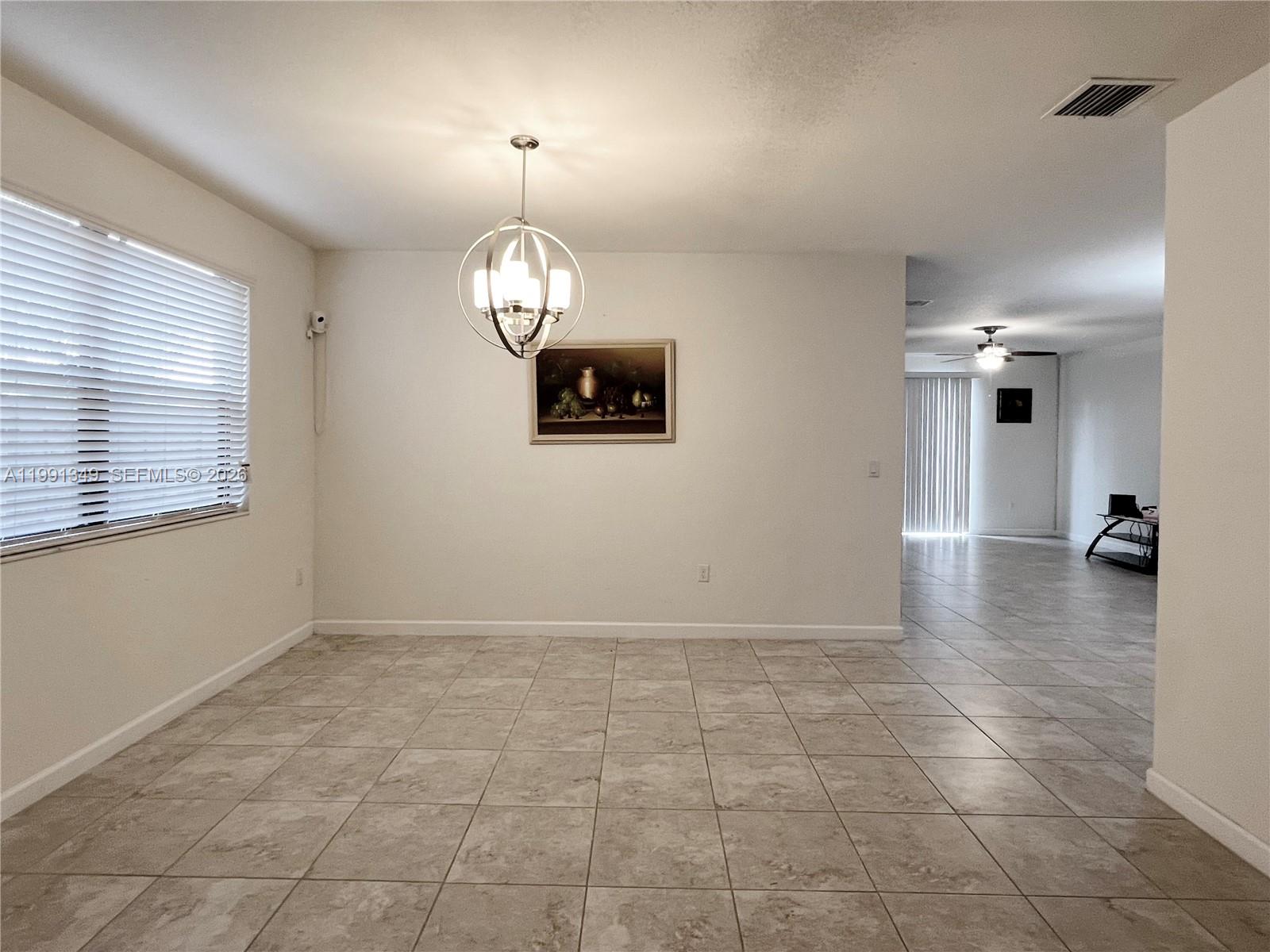 422 SE 34th Ter #422, Homestead FL 33033