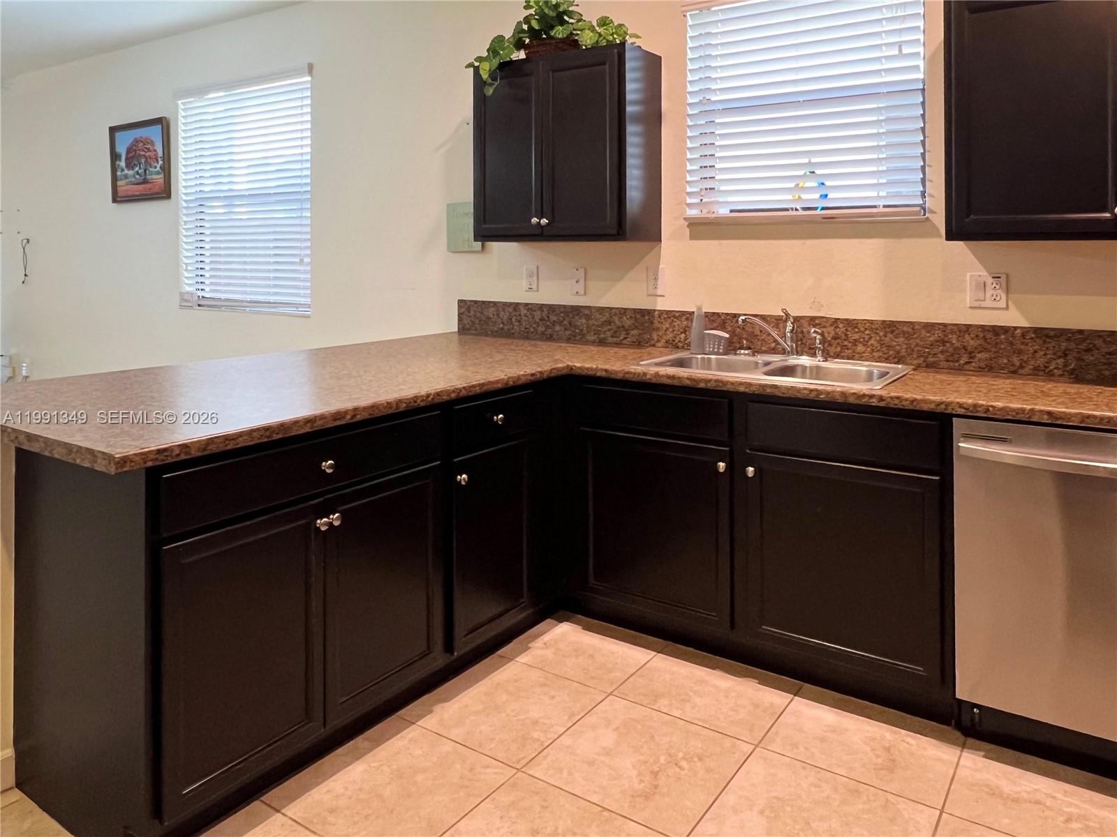 422 SE 34th Ter #422, Homestead FL 33033