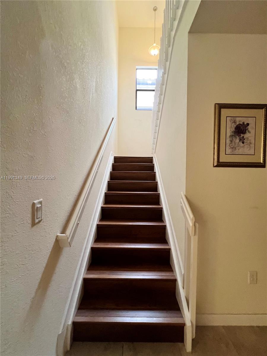 422 SE 34th Ter #422, Homestead FL 33033