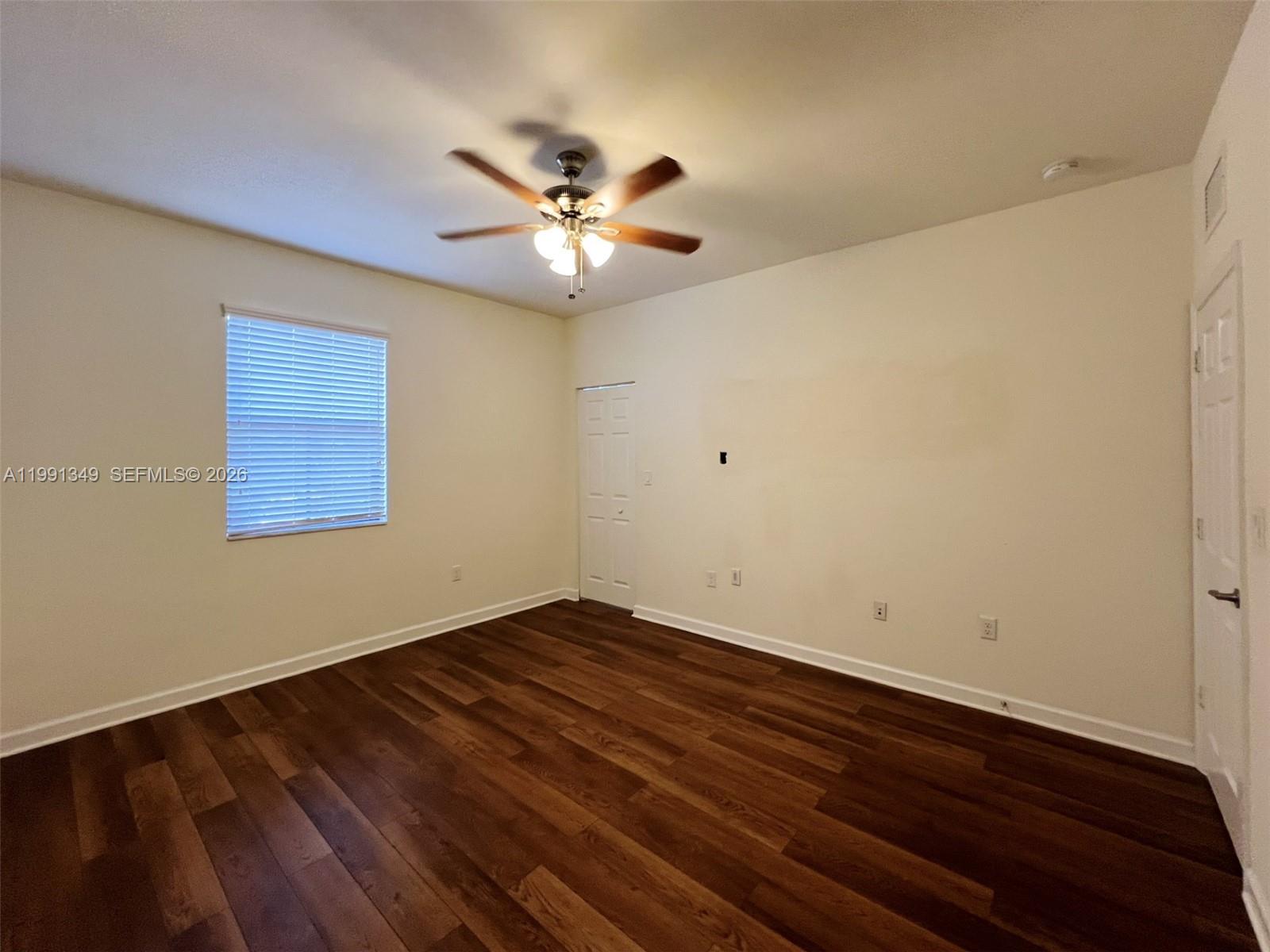 422 SE 34th Ter #422, Homestead FL 33033