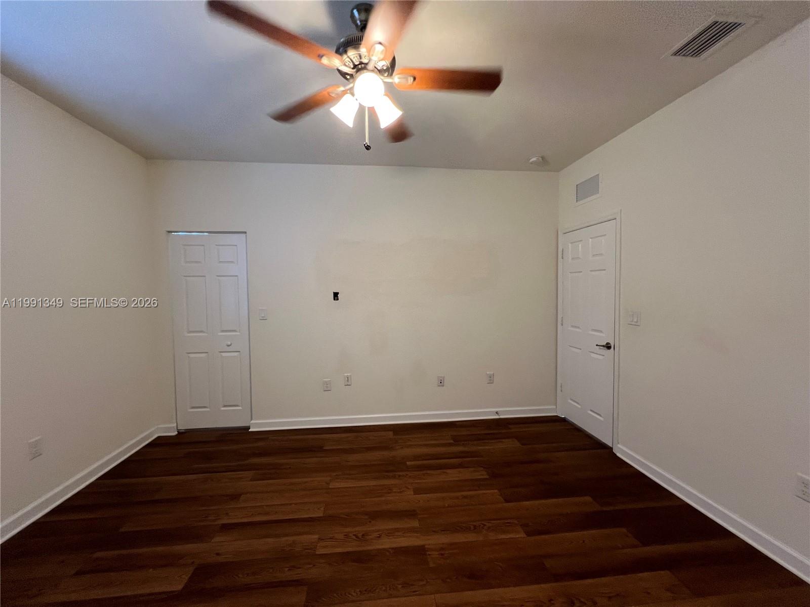 422 SE 34th Ter #422, Homestead FL 33033