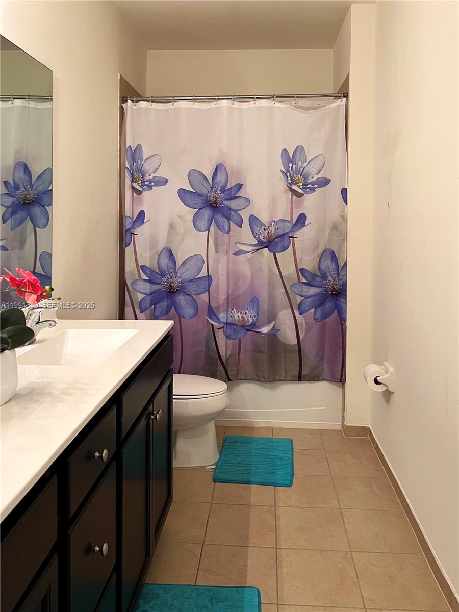 422 SE 34th Ter #422, Homestead FL 33033