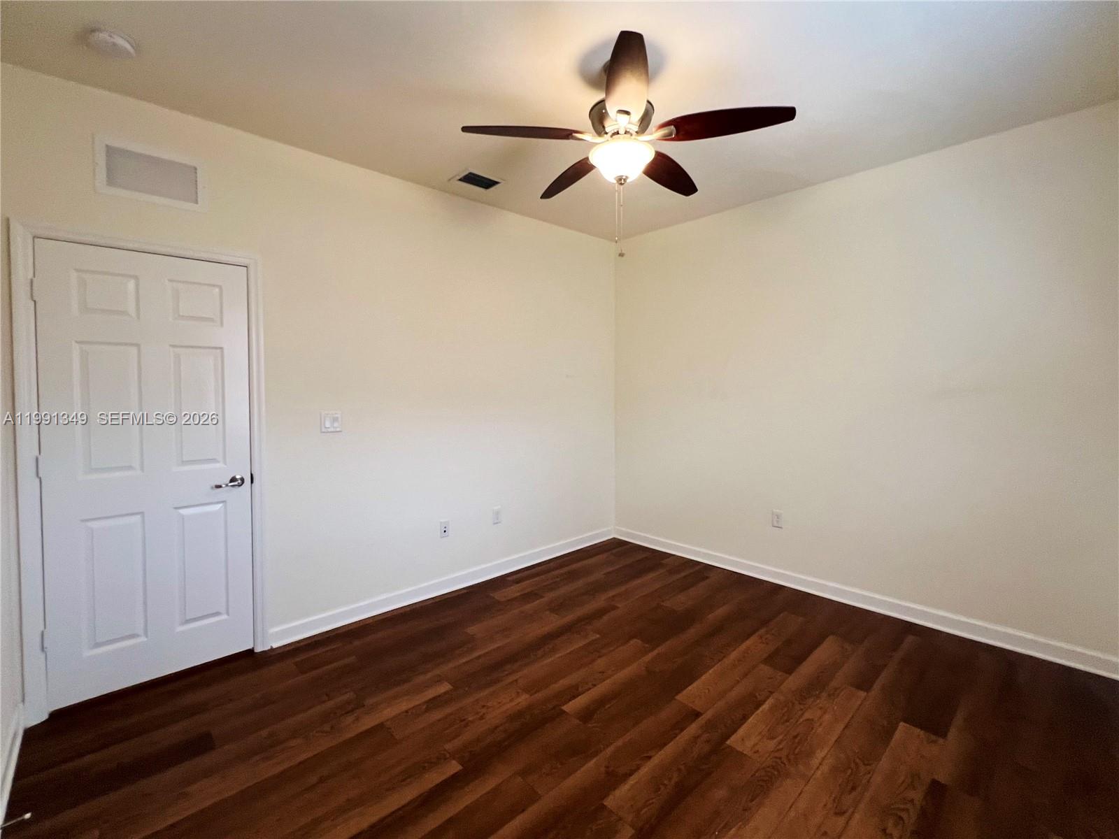 422 SE 34th Ter #422, Homestead FL 33033