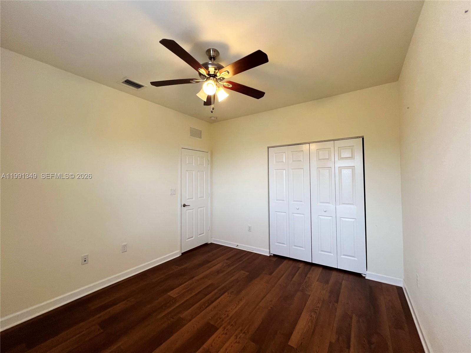422 SE 34th Ter #422, Homestead FL 33033