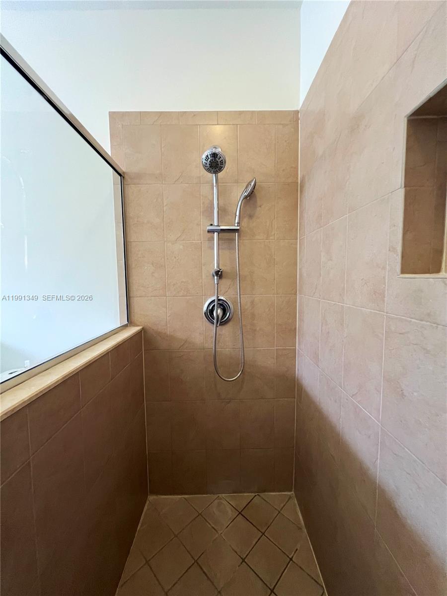 422 SE 34th Ter #422, Homestead FL 33033
