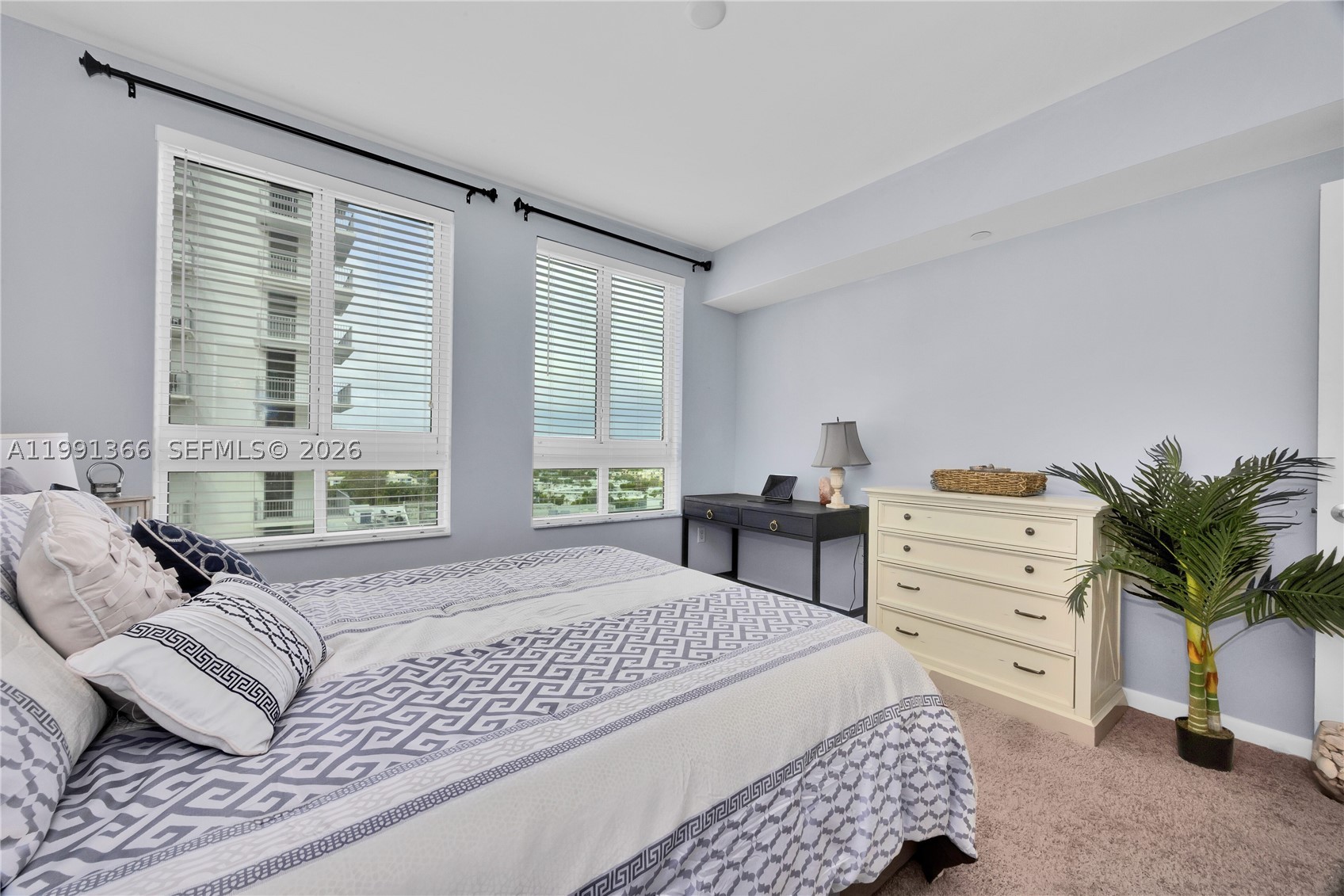 7350 SW 89th St #1511S, Miami FL 33156
