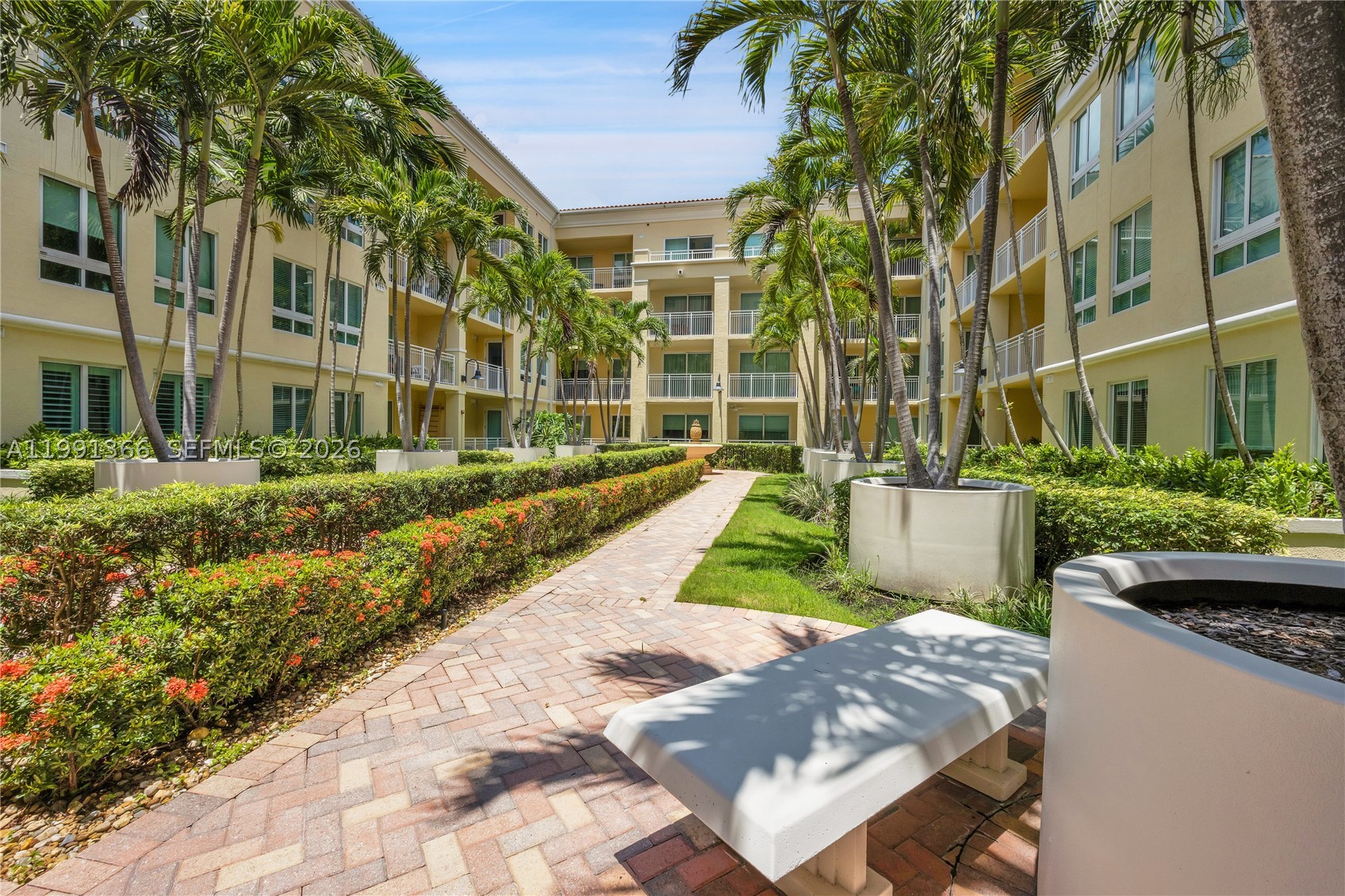7350 SW 89th St #1511S, Miami FL 33156