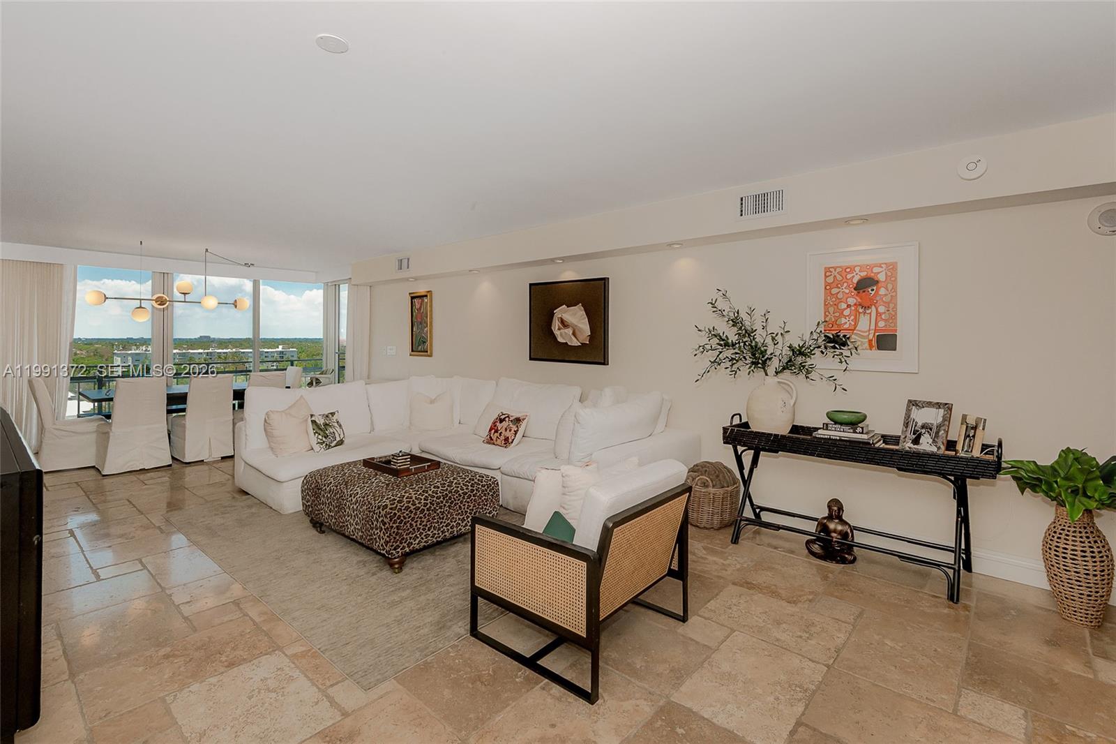 600 Grapetree Dr #9GN, Key Biscayne FL 33149