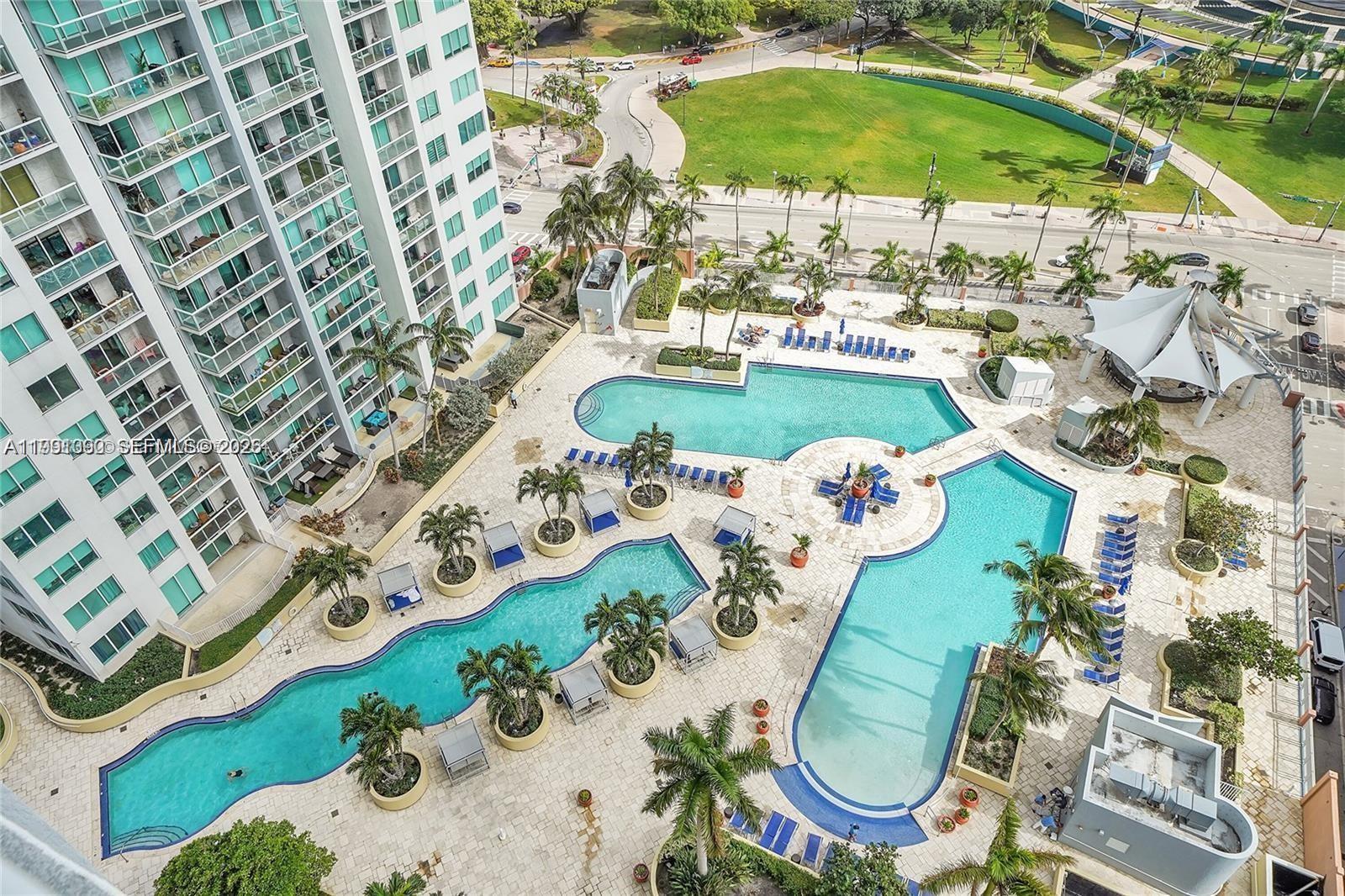 253 NE 2nd St #2307, Miami FL 33132